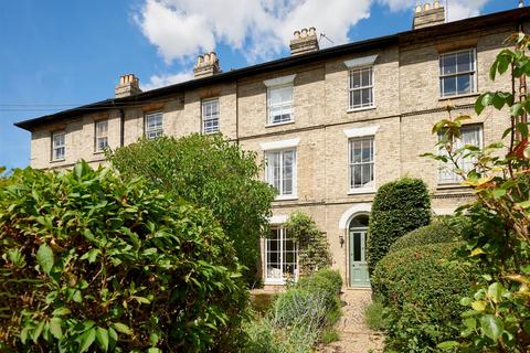 4 bedroom terraced house for sale, London Road, Harleston IP20