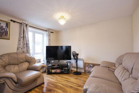 2 bedroom apartment for sale, Hermitage Close, London SE2