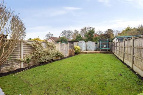 3 bedroom semi-detached house for sale, Ashurst Road, Tadworth