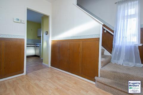 2 bedroom end of terrace house for sale, Oaklands Avenue,Irvine, KA12