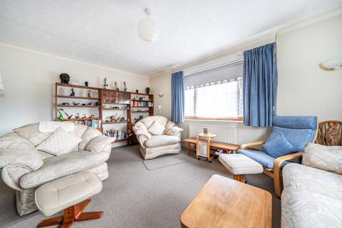 2 bedroom detached bungalow for sale, Newnham Avenue, Bedford