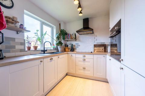 2 bedroom flat for sale, Celandine Avenue, Southampton SO31