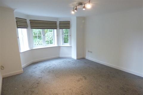 2 bedroom flat to rent, Sixpenny Fields, Warrington WA1