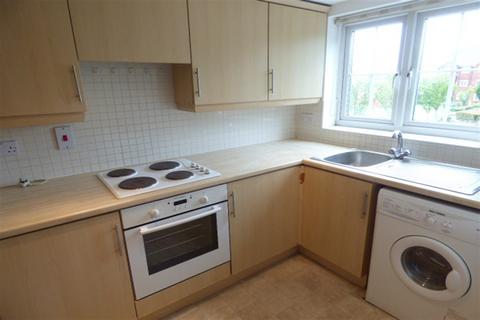 2 bedroom flat to rent, Sixpenny Fields, Warrington WA1