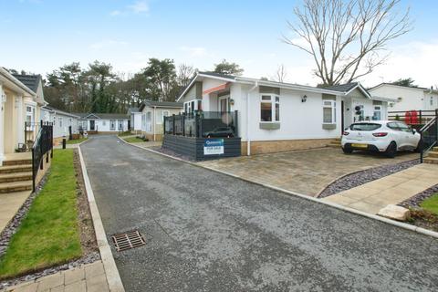 2 bedroom park home for sale, Christchurch, Dorset, BH23