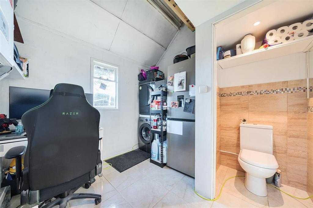 Utility/Cloakroom