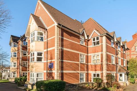 undefined, Brynland Avenue, Bristol BS7
