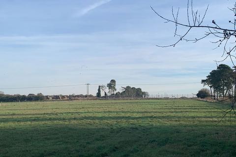 Land for sale, Land at Lakenheath