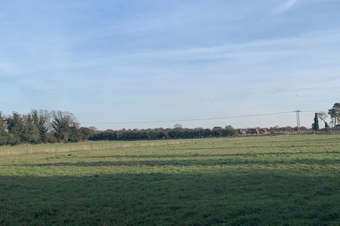 Land for sale, Land at Lakenheath