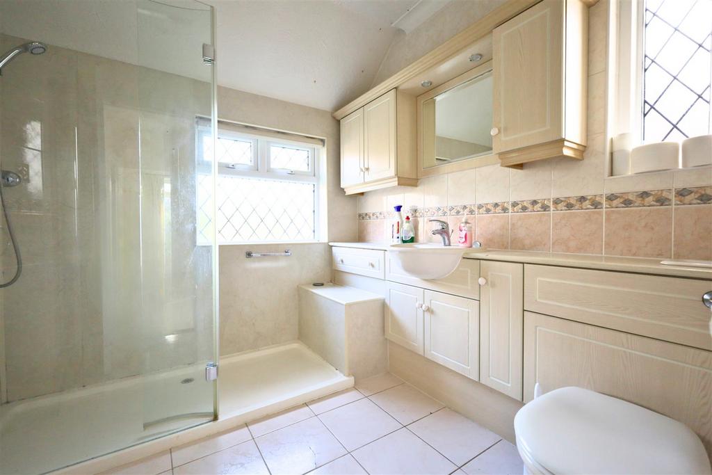 Shower room ( formerly bathroom)