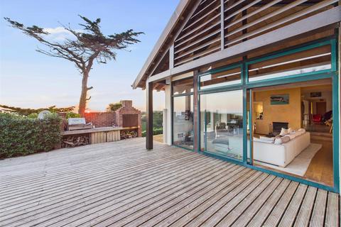 4 bedroom detached house for sale, Spectacular Sea Views & Sunsets
