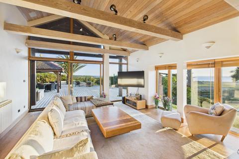 4 bedroom detached house for sale, Spectacular Sea Views & Sunsets