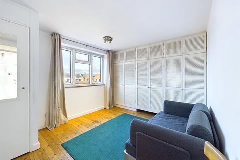 2 bedroom apartment to rent, Grove Road, Barnes