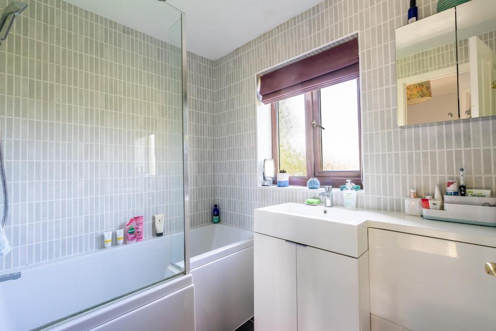 Ashbourne way-12.jpg