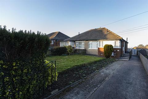 2 bedroom semi-detached bungalow for sale, Low Hills Lane, Huddersfield HD3