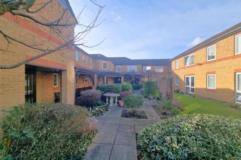 1 bedroom apartment for sale, Church End Lane, Runwell, Wickford, Essex, SS11