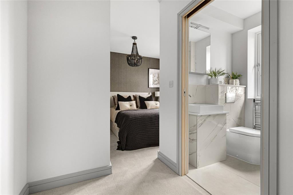 Bedroom/En-Suite