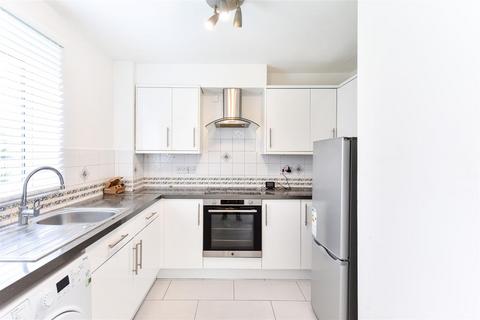 2 bedroom flat for sale, The Croft, North Chingford