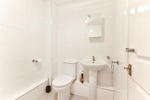 15 The Croft, London, E4 6EZ