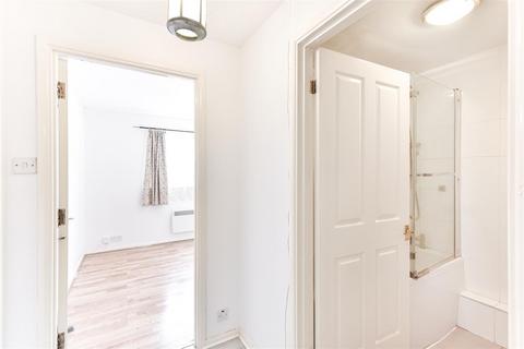 15 The Croft, London, E4 6EZ