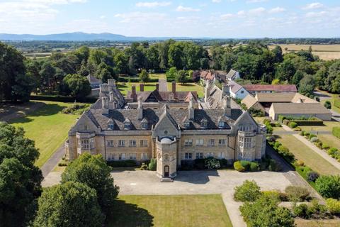 undefined, Besford Court Estate, Besford, Worcester, Worcestershire, WR8