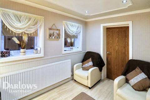6 Almond Close, Llantwit Fardre, Pontypridd, CF38 2PX