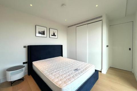 1 bedroom apartment to rent, Cascade Way London W12