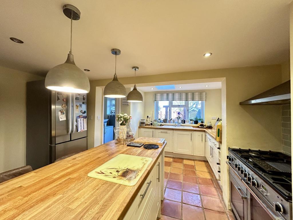 Kitchen 3