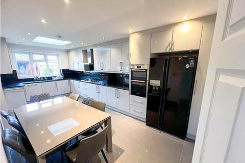 5 bedroom semi-detached house for sale, Tennyson Avenue, Kingsbury, London