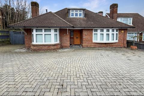 4 bedroom detached bungalow for sale, Periwinkle Lane, Dunstable LU6