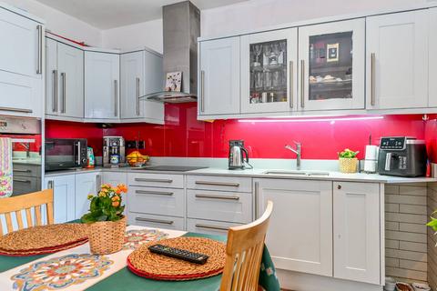 1 bedroom flat for sale, Howard Road, Tottenham, London, N15