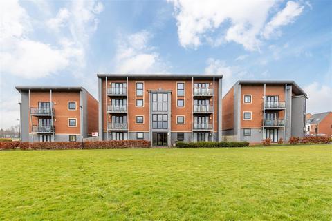 2 bedroom flat for sale, Elmwood Park Court, Great Park, NE13