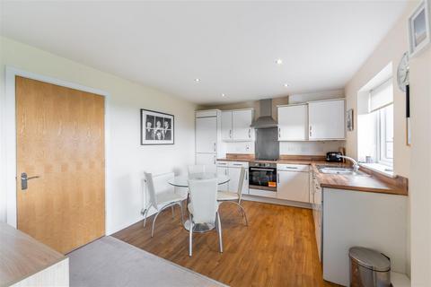 2 bedroom flat for sale, Elmwood Park Court, Great Park, NE13