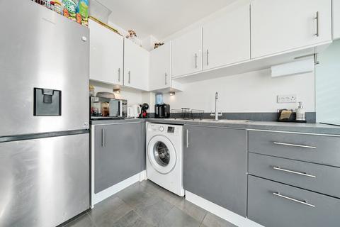 1 bedroom apartment for sale, Black Prince Street, London