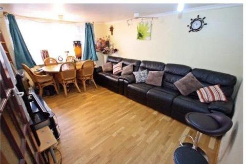 2 bedroom flat for sale, Northolt UB5