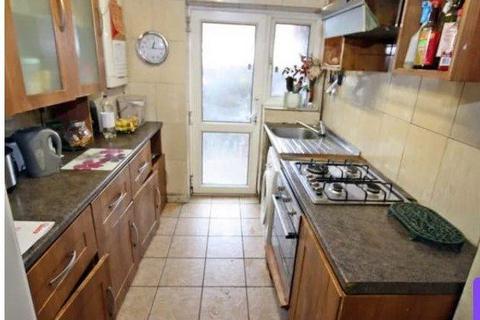 2 bedroom flat for sale, Northolt UB5