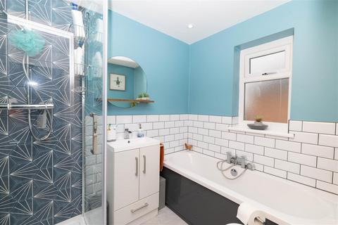 3 bedroom semi-detached house for sale, Limewood Grove, North Gosforth, Newcastle Upon Tyne