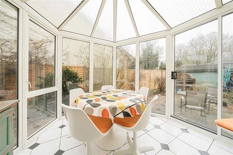 3 bedroom house for sale, Ham Island, Windsor SL4