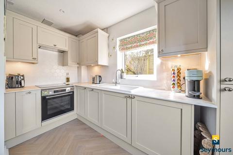8 Garden Close, Shamley Green, Guildford, GU5 0UW
