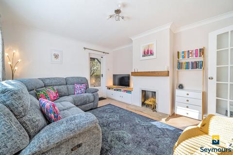 8 Garden Close, Shamley Green, Guildford, GU5 0UW
