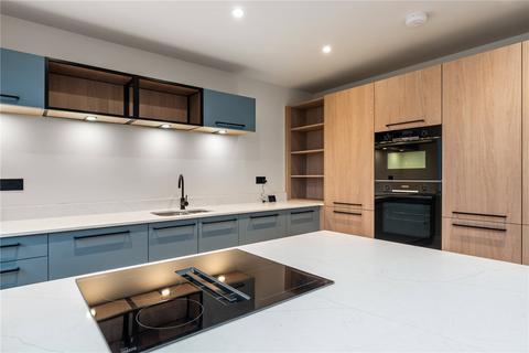 4 bedroom semi-detached house for sale, Lodge Road, Pennington, Lymington, Hampshire, SO41