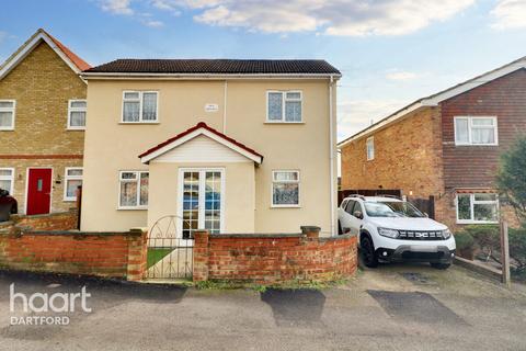 4 bedroom detached house for sale, Princes Road, Swanley