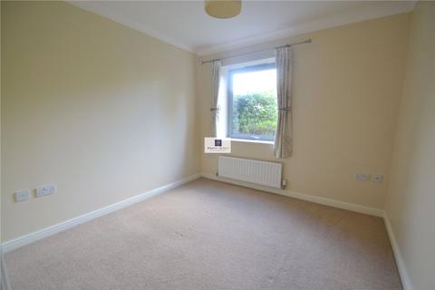 1 bedroom flat to rent, Salisbury House, Harwoods Road, WD18