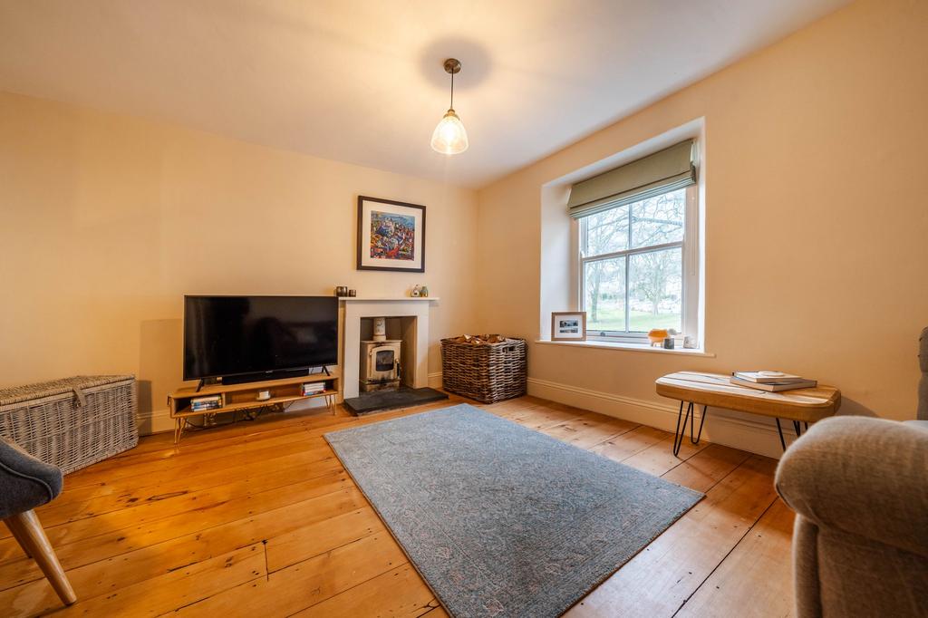 Sitting room/bedroom
