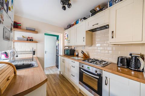 3 bedroom house for sale, Gladstone Road, Crowborough