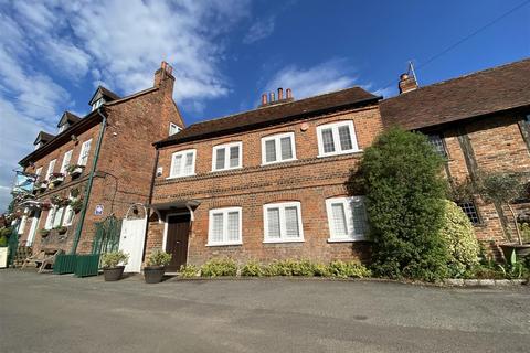 3 bedroom cottage for sale, Village Road, Denham Village