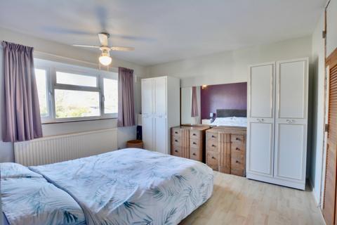 80 Punch Copse Road, Crawley, RH10 1QZ