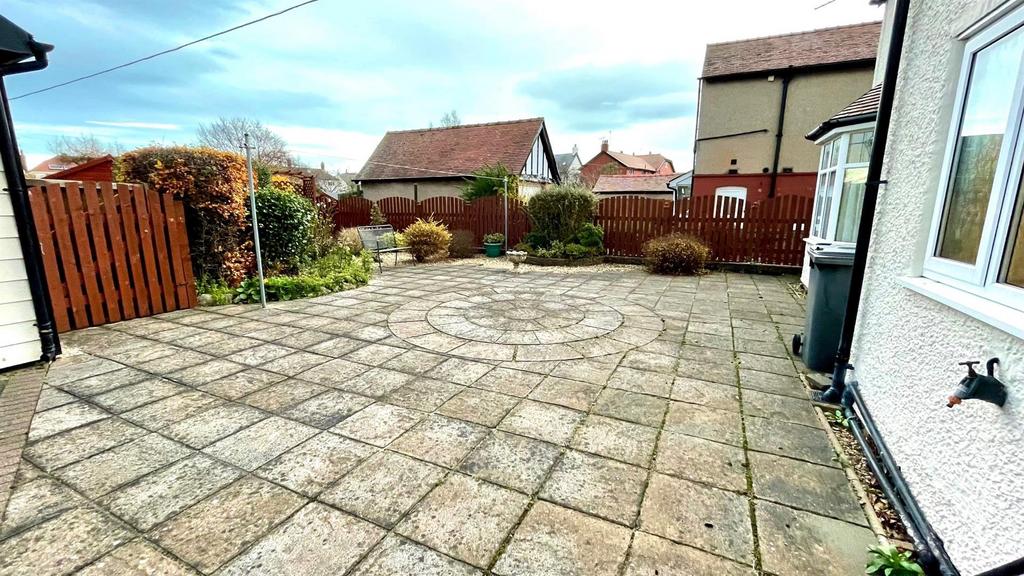 Landscaped rear garden