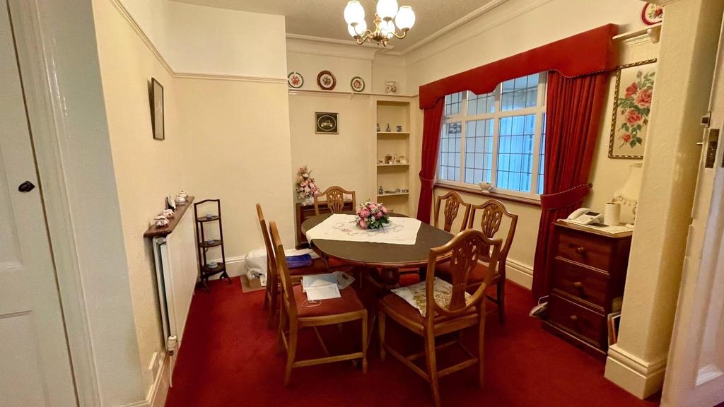 Reception hall/dining room