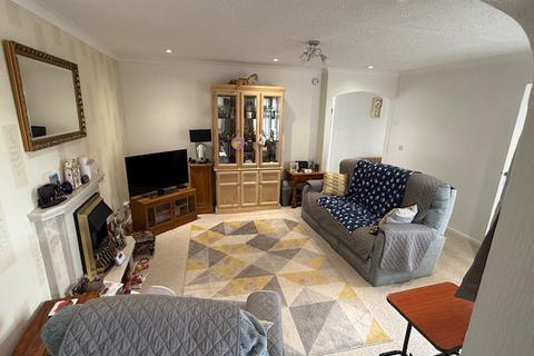 22 Burnham Drive, Weston-super-mare, BS24 9LW